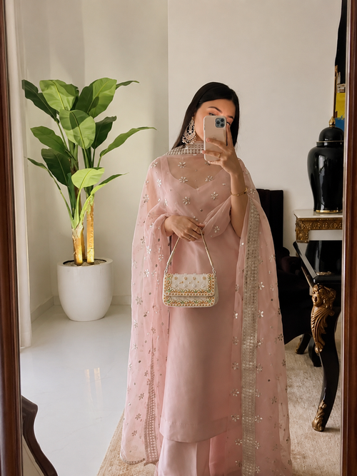 Aarohi Pearl Bag