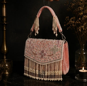 ROSÉ PEARL EMBROIDERED SHOULDER BAG