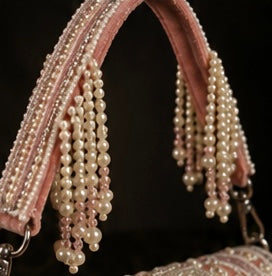 ROSÉ PEARL EMBROIDERED SHOULDER BAG