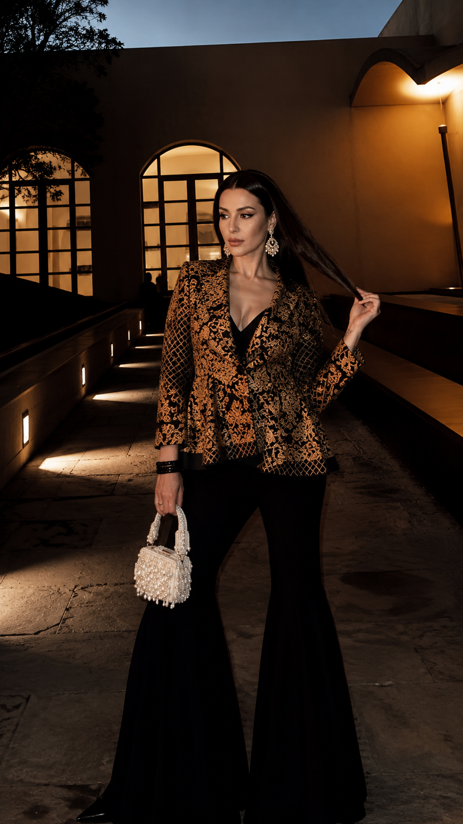 Pearl Muse Clutch