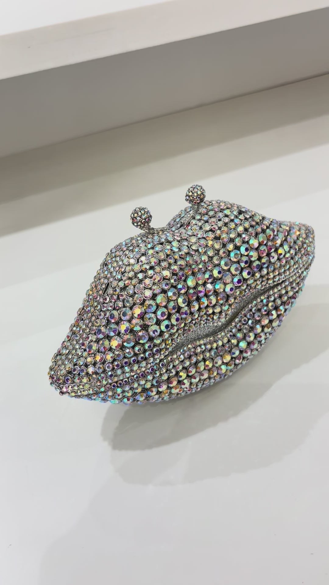 Luxe Lips Crystal Clutch